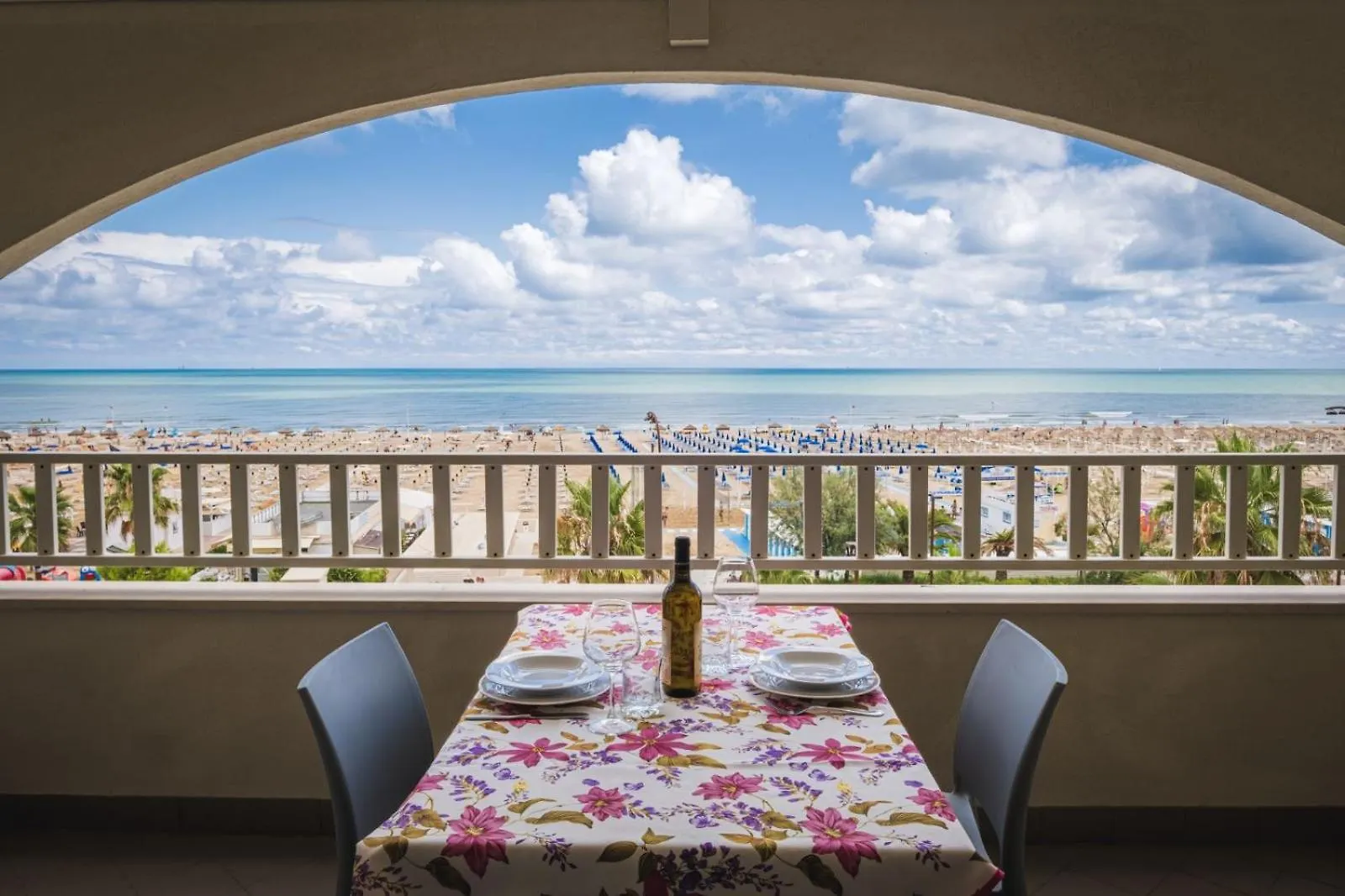 La Dolce Vita - Monolocale Con Garage Di Fronte Al Mare Rimini